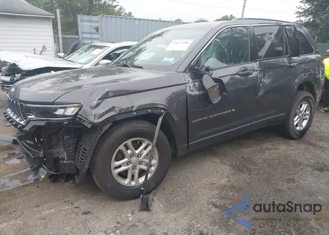2025 Jeep Grand Cherokee Laredo 4X4 z USA, uszkodzony, nr VIN 1C4RJHAG1SC276090